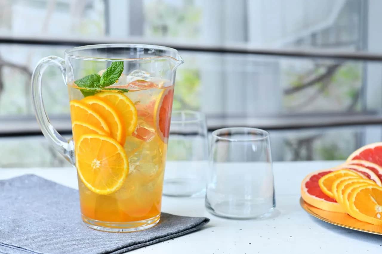 Zimne napoje na lato: Sekrety domowych przepisów na upały