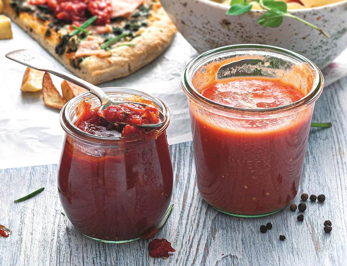 Sos do pizzy jak z pizzerii? Poznaj przepis mistrzów!